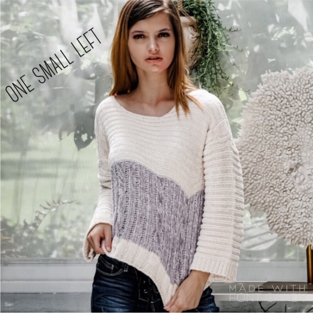 O&O Chenille Cable Knit Sweater Bell Sleeve